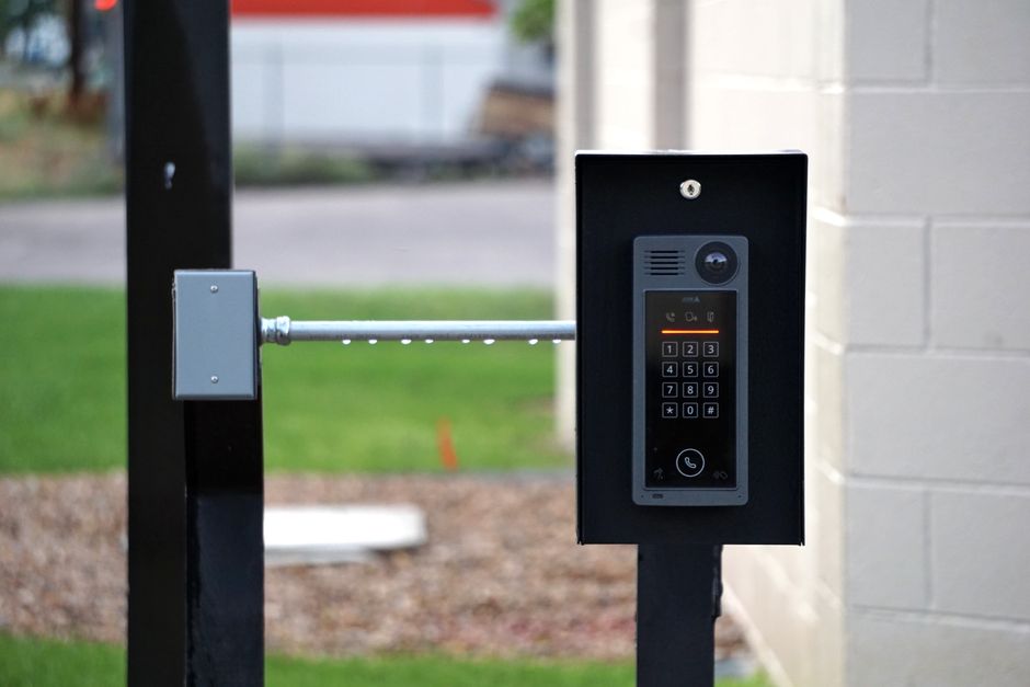 Motorisation de portail interphones & visiophones